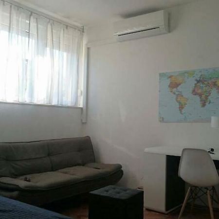 G Apartment Split Luaran gambar